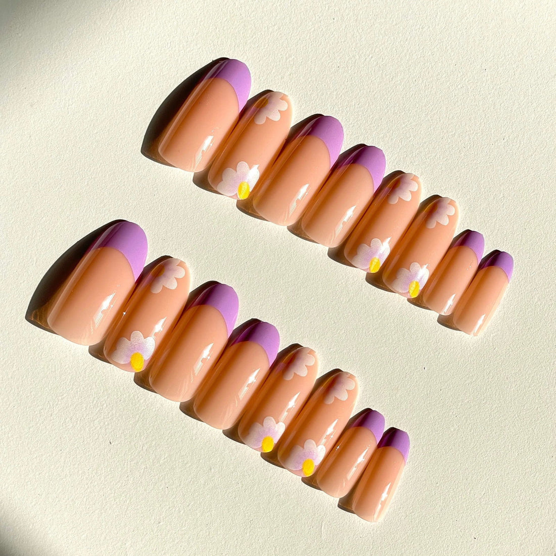 Almond Misty Floral Nails - Press on Nails