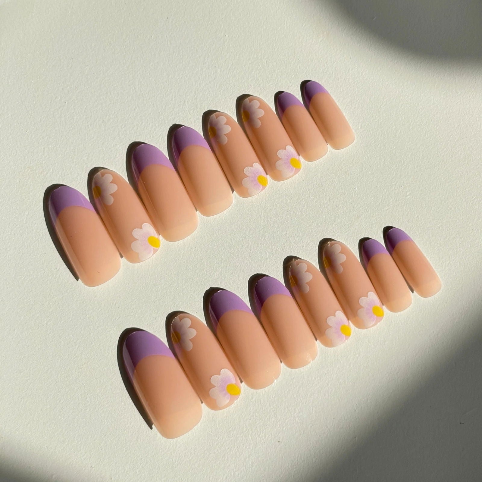 Almond Misty Floral Nails - 