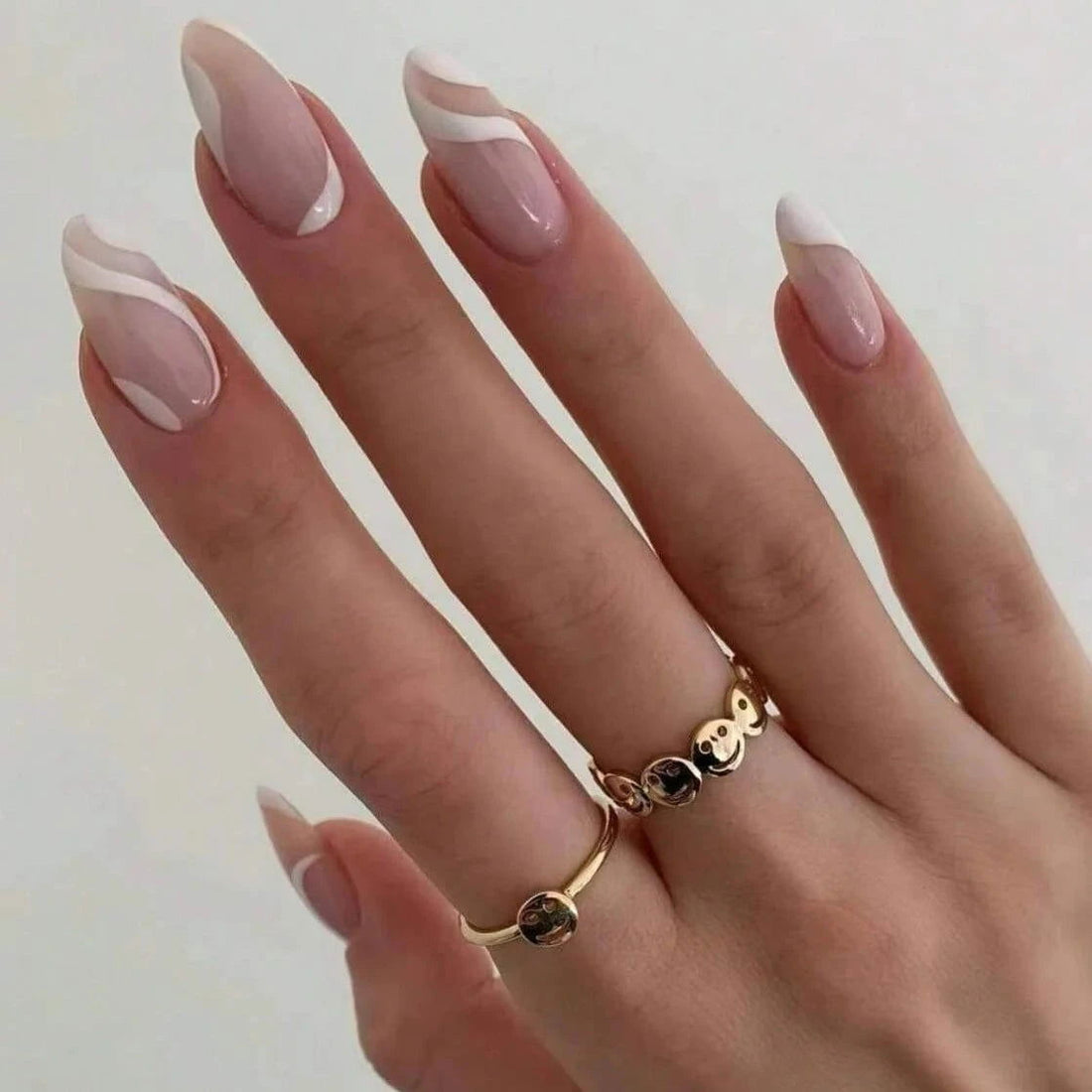 Almond Sophie Nails - Press on Nails