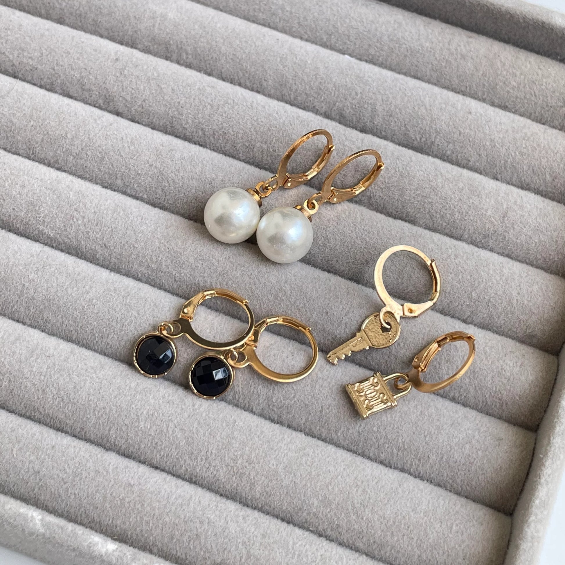 Clara Huggies & Studs Set - 