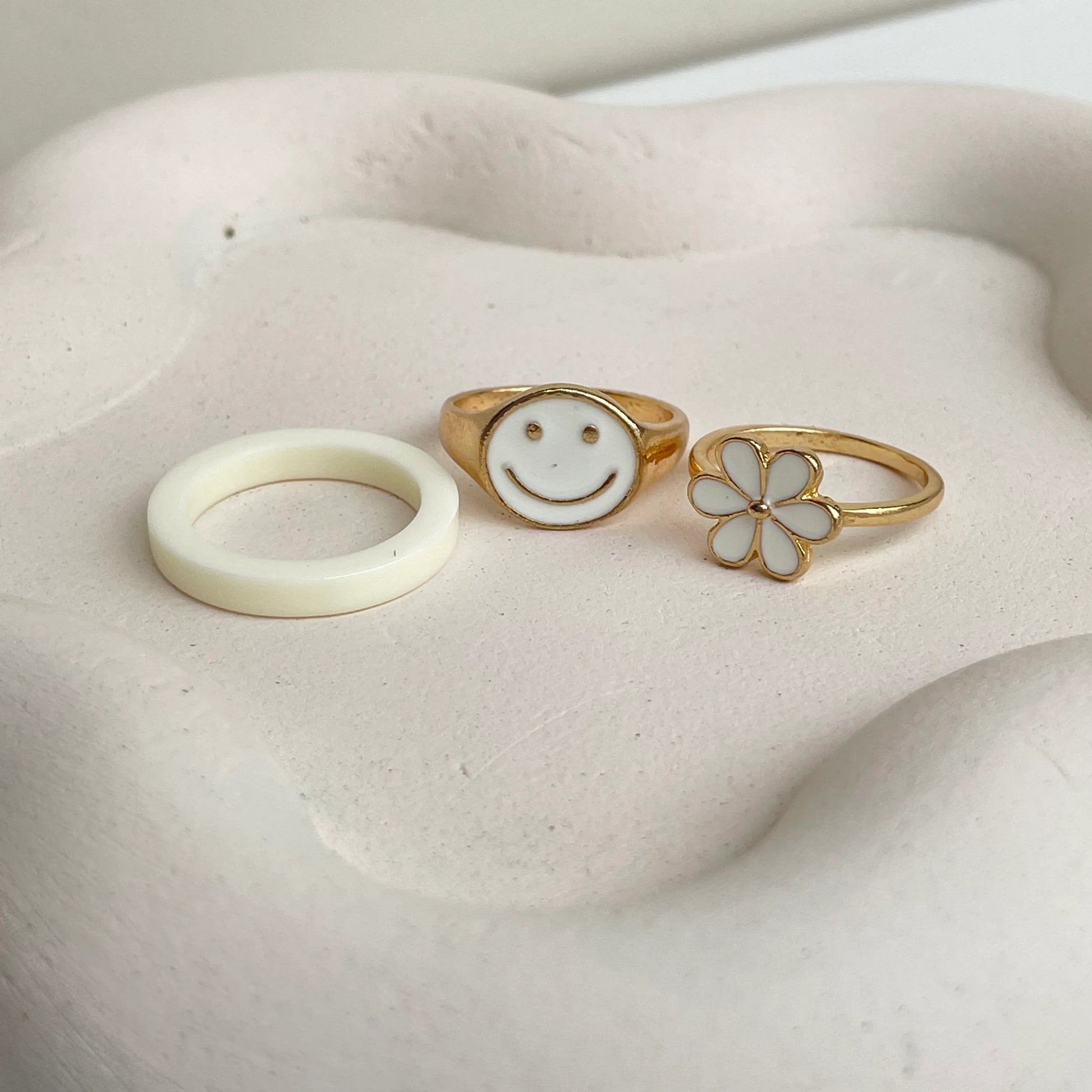 Smiley Flora Ring Set | Size 6 - 