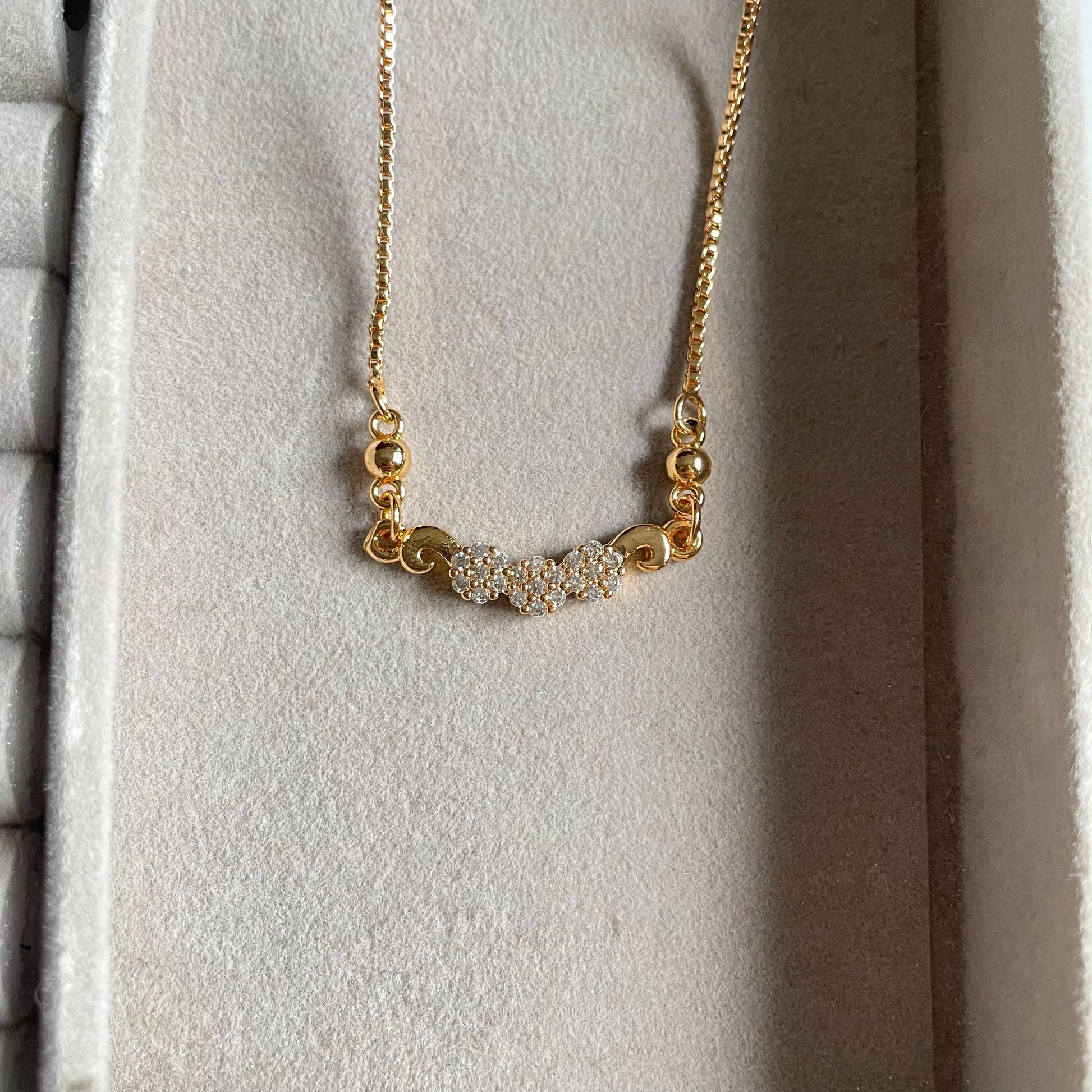 Tranquil Pendant | Tarnish-Free - 