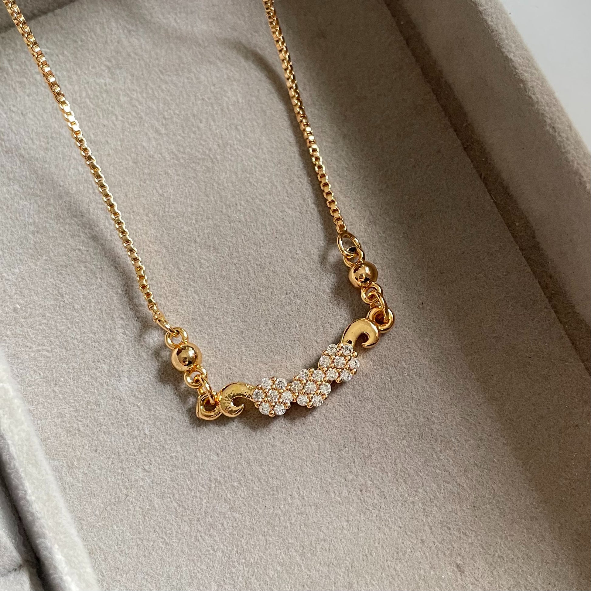 Tranquil Pendant | Tarnish-Free - 