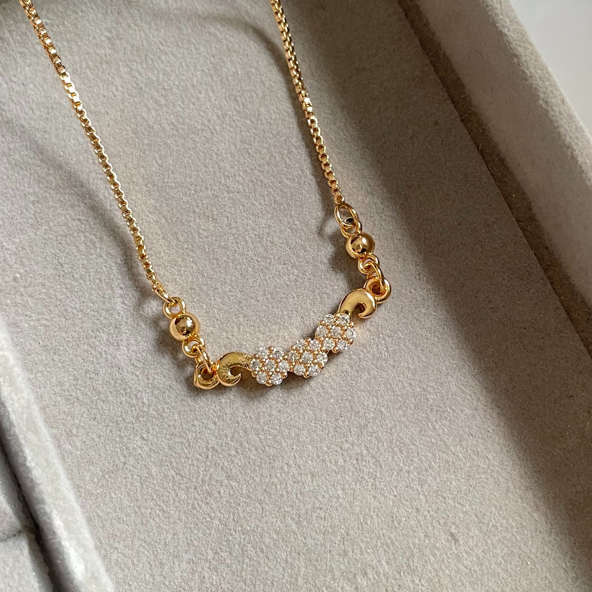 Tranquil Pendant | Tarnish-Free - 
