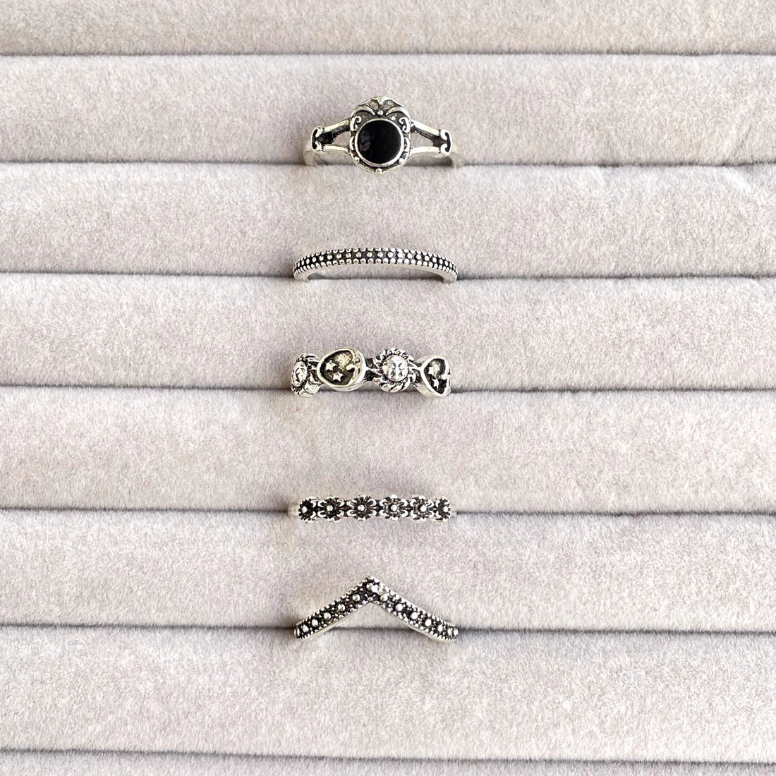 Vivenza Ring Set | Size 7.5