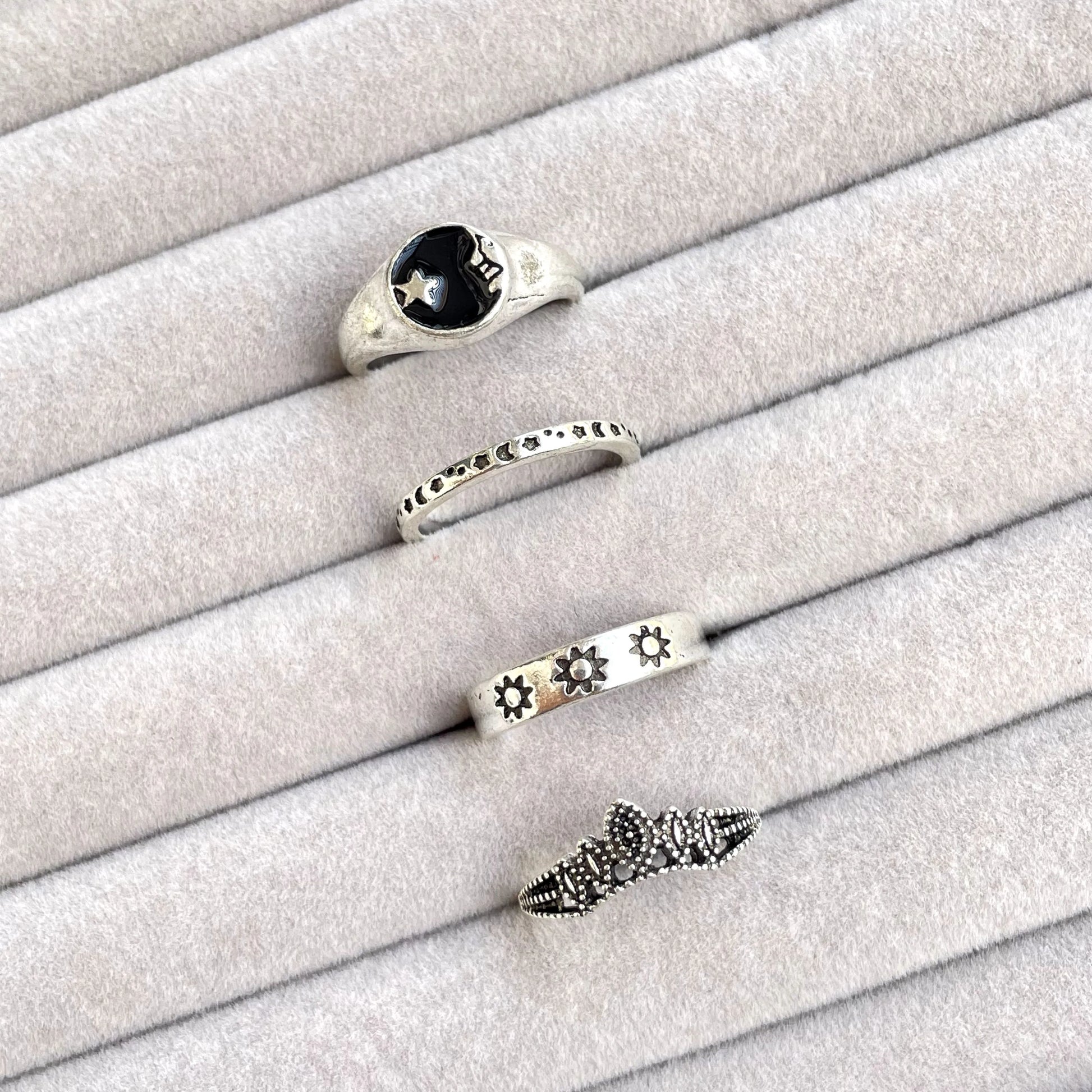 Cosmara Ring Set | Size 7