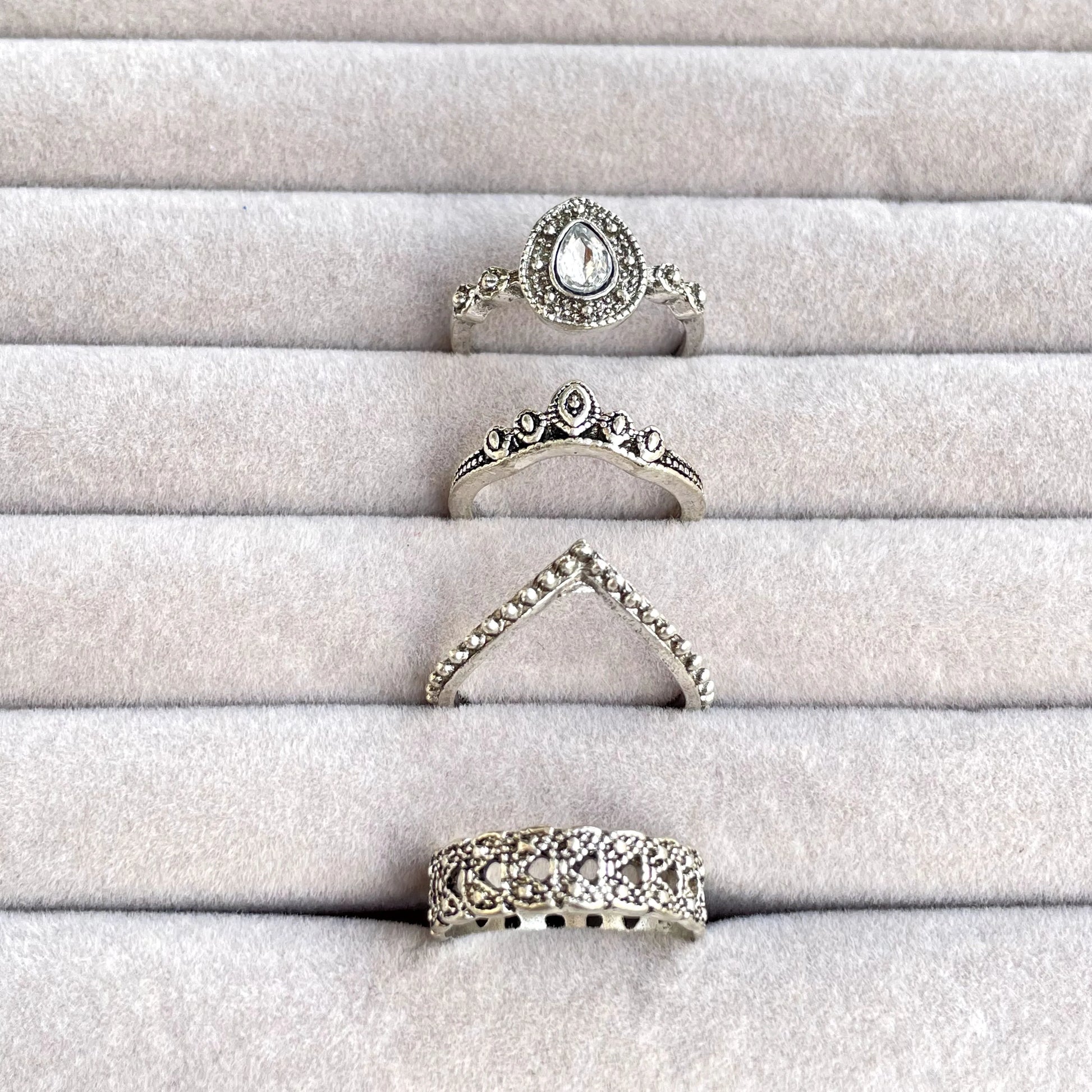 Glinte Ring Set | Size 8