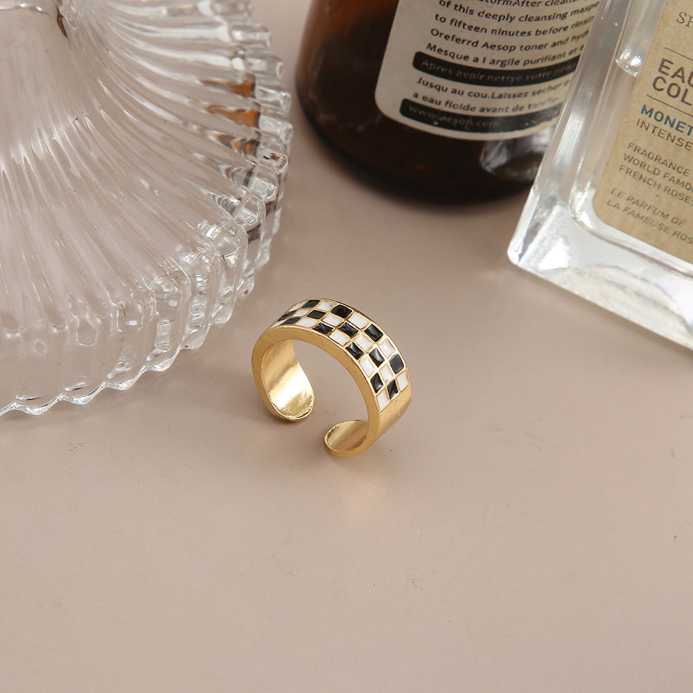 Checker Ring | Size 7 (Adjustable) - 