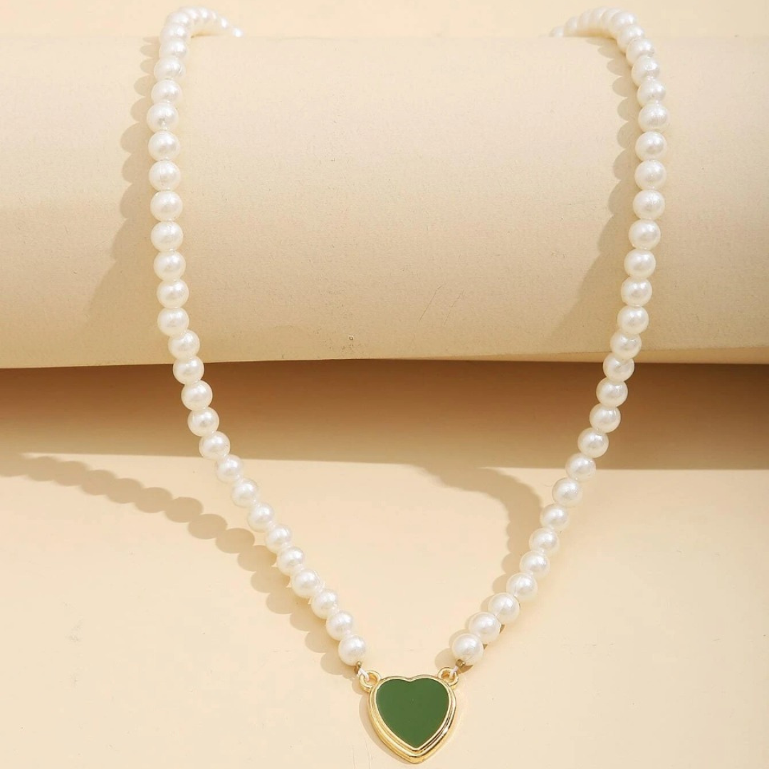 Green Heart Pearl Necklace - 