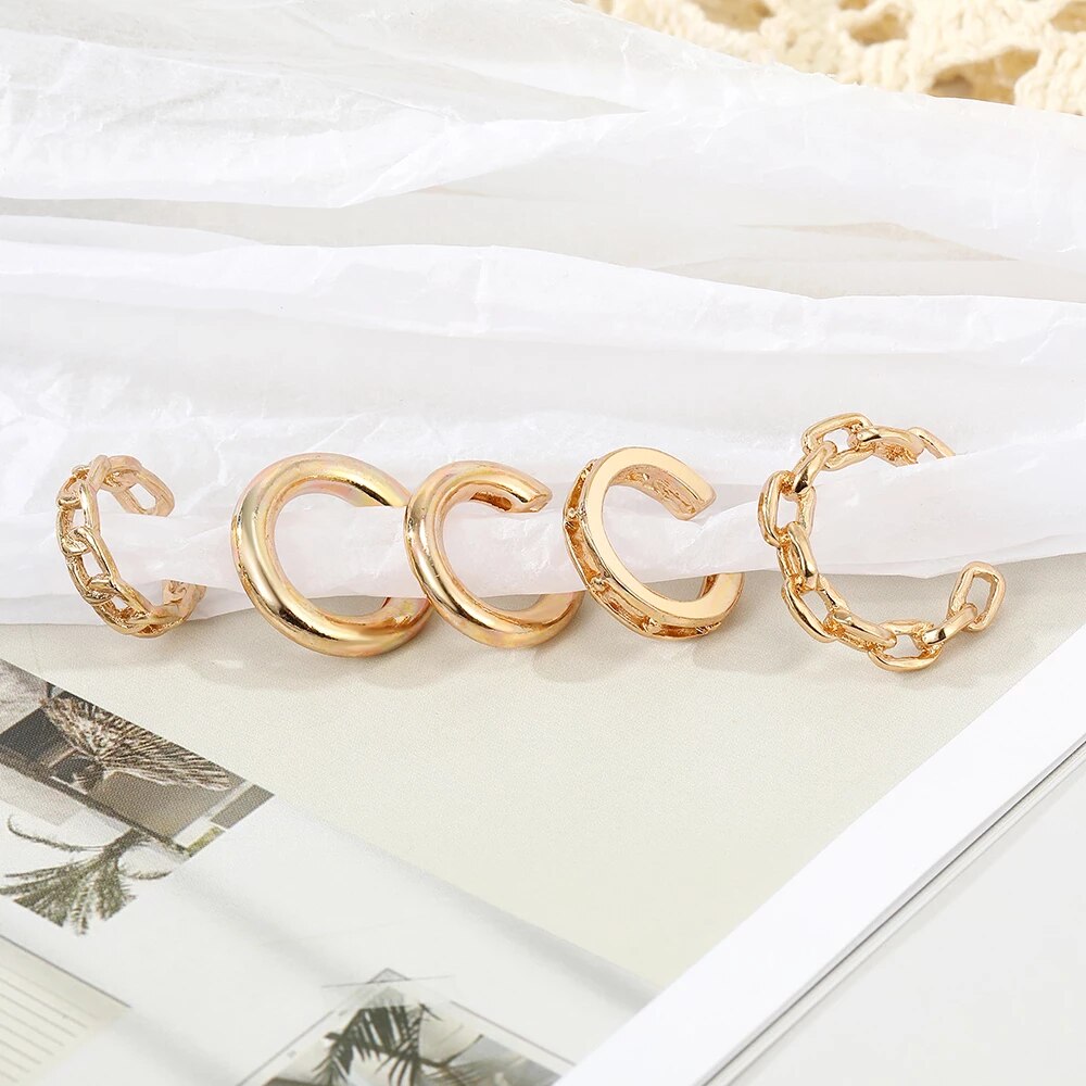 Hollow Chain EarCuffs - 