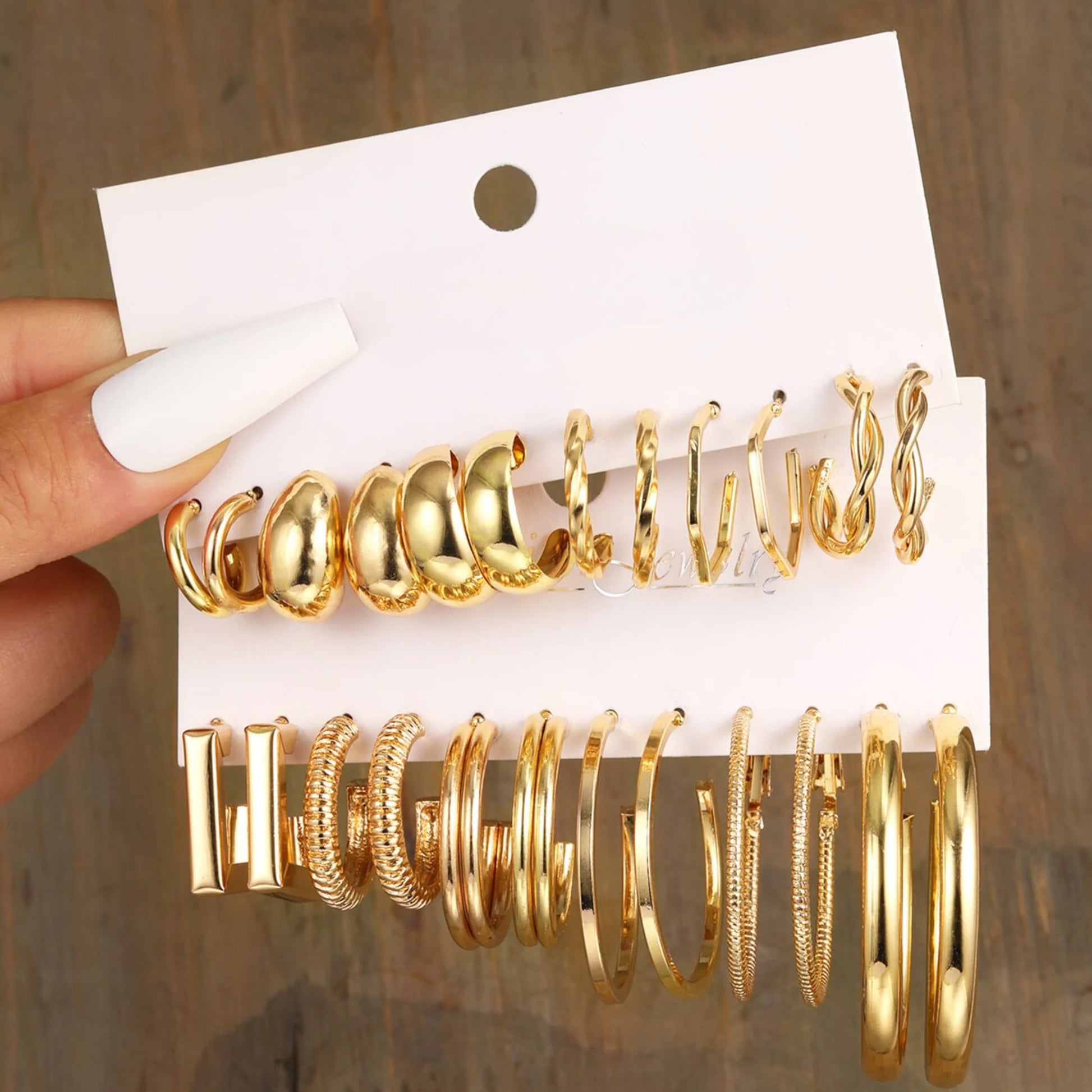 Lucy Earrings Set - Earrings