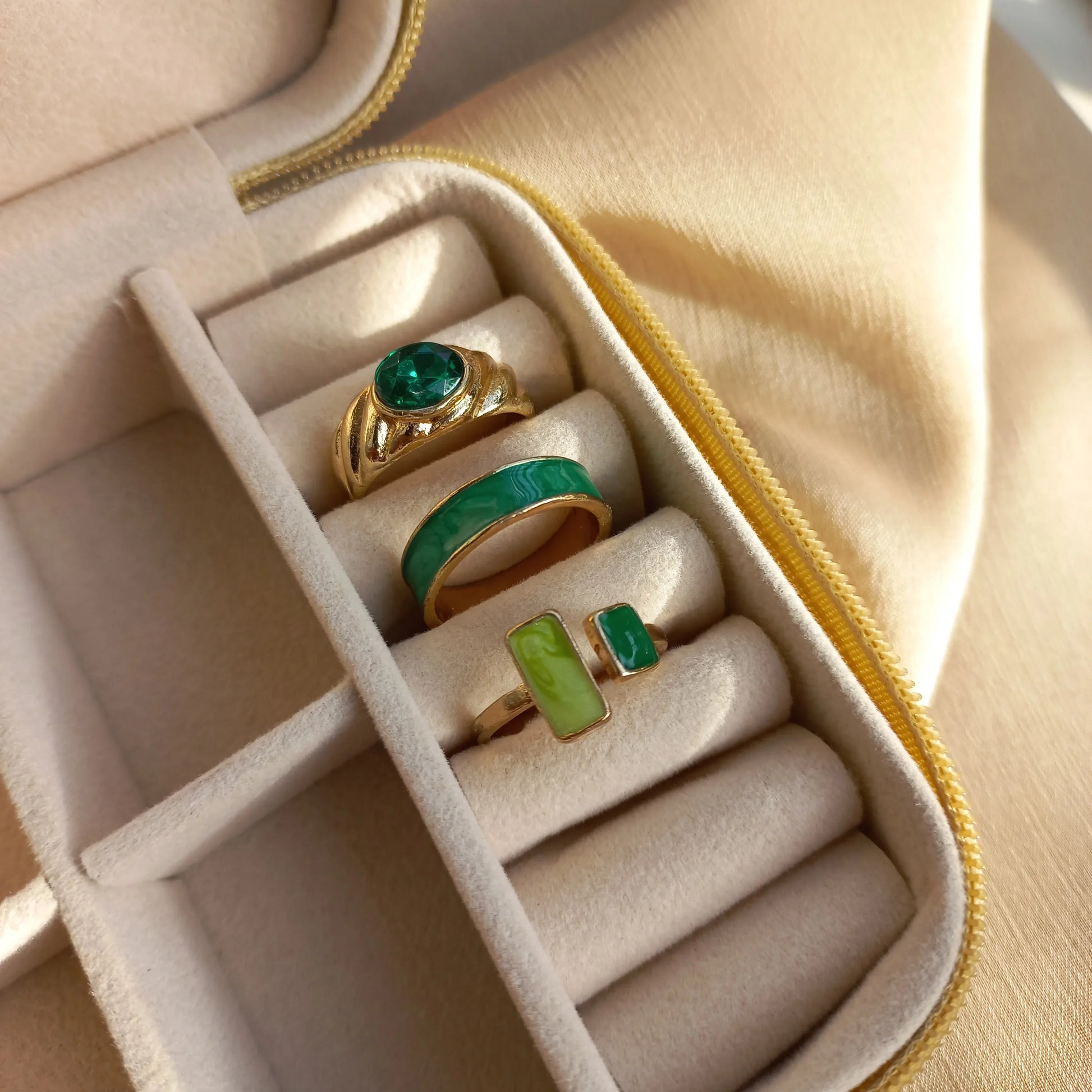 Lush Green Ring Set | Size 6.5 - 