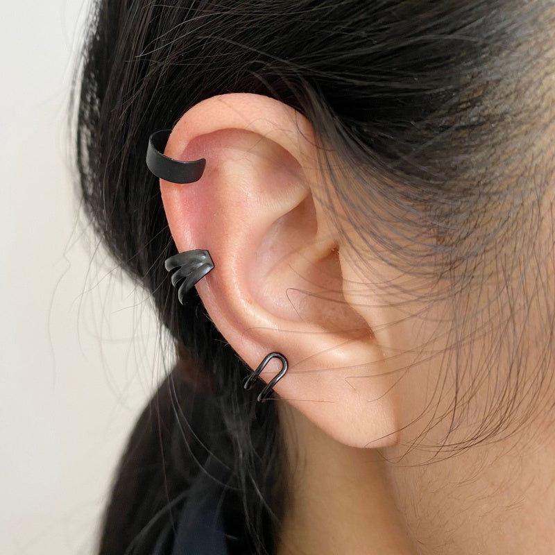 Set of 3 Non-Piercing EarCuffs (Black) - Earrings